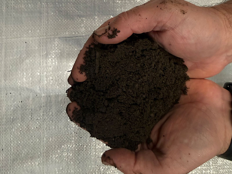 black-premium-topsoil